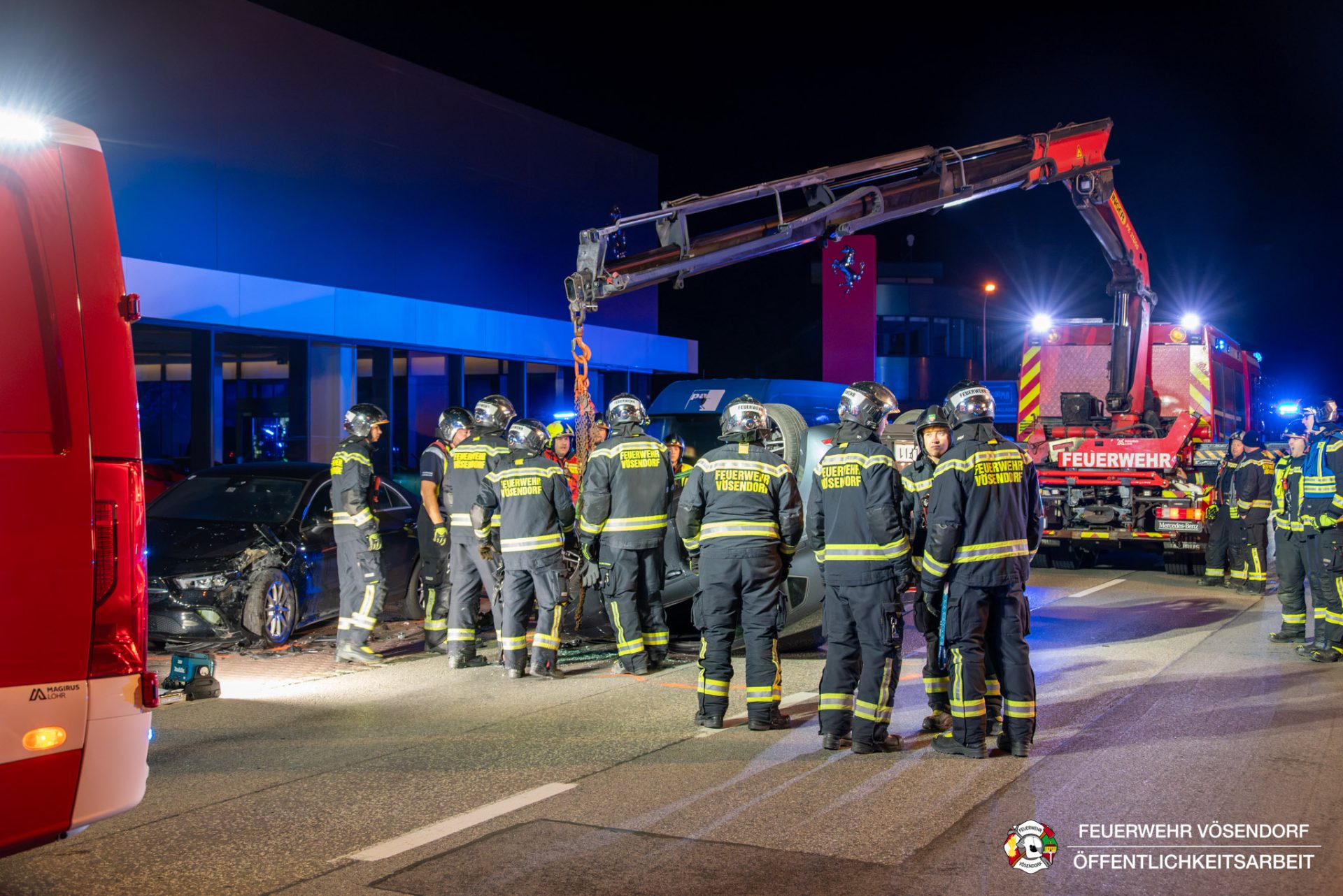 2026-10-25_0317_T2_Verkehrsunfall-Menschenrettung-25_Web_WZ